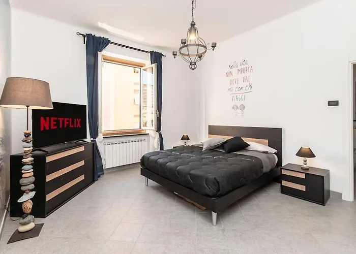 Lägenhet Sopra Il Porto Genua